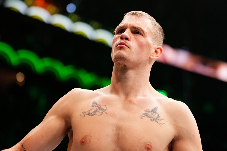 You are currently viewing Ian Machado Garry urges Leon Edwards to retire in scathing review of former UFC champion’s future: ‘Doesn’t have the talent’