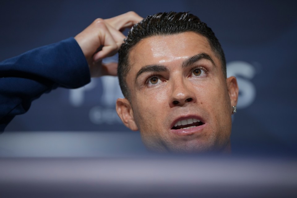 You are currently viewing ‘Lost its value’ – Cristiano Ronaldo called out by former Ballon d’Or rival