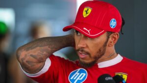 Read more about the article ‘Not for the cameras’ – Lewis Hamilton issues private apology to reporter after frustrated interview
