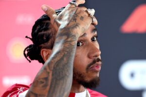 Read more about the article ‘From amazing to annoying’ – Lewis Hamilton targeted by Italian media who say Ferrari move is ‘in full crisis’