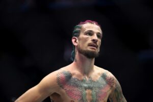 Read more about the article Joe Rogan and Michael Bisping agree on Sean O’Malley vs Merab Dvalishvili UFC 316 prediction: ‘That guy’s superhuman’